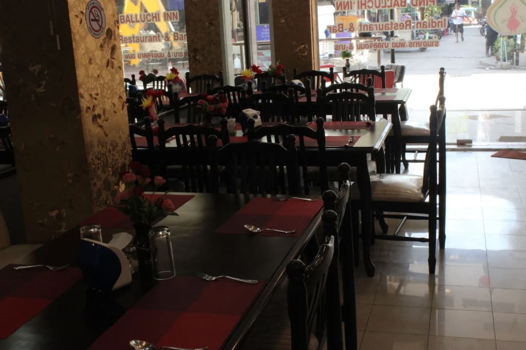 New Pind Balluchi Inn - photo 20