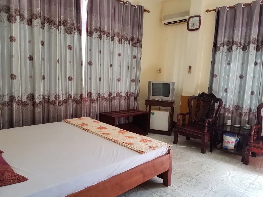 Linh Dan Hotel - photo 5