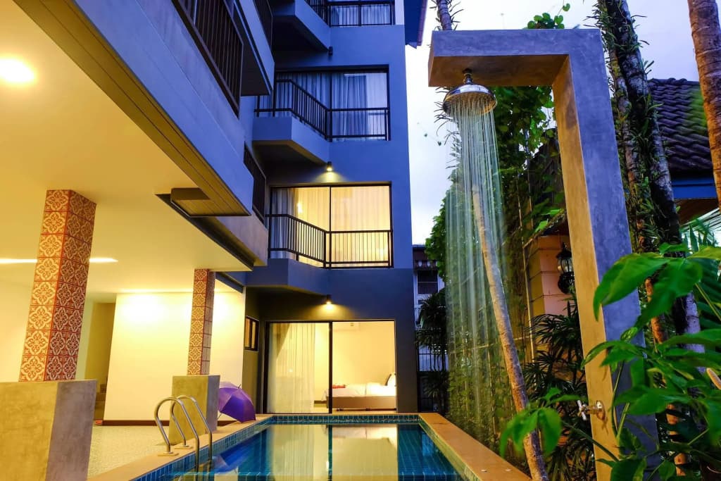 The Umbrella House - photo 13