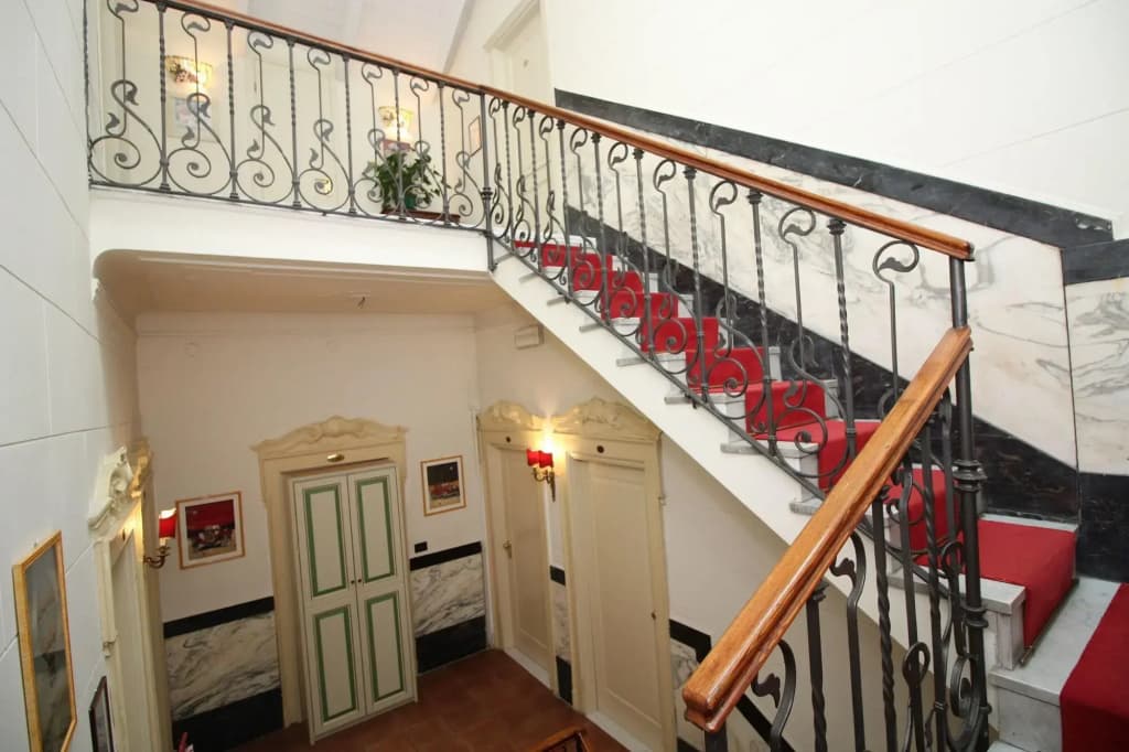 Charly Hotel - photo 16