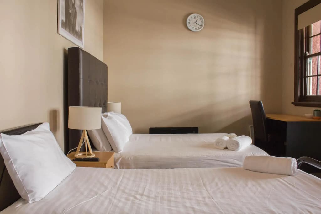 Campsie Hotel - photo 2