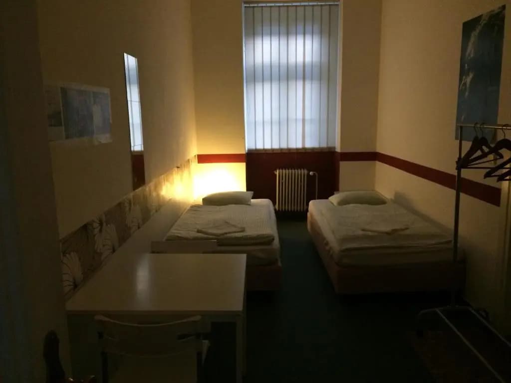 Charles Square Hostel - photo 2