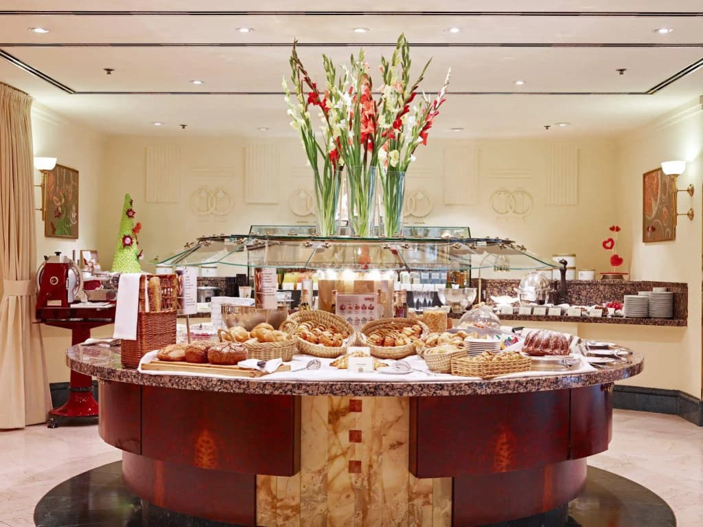 Eurostars Grand Hotel Wien - photo 11