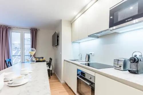 Families And Friends - Center - 110 Sqm - photo 10