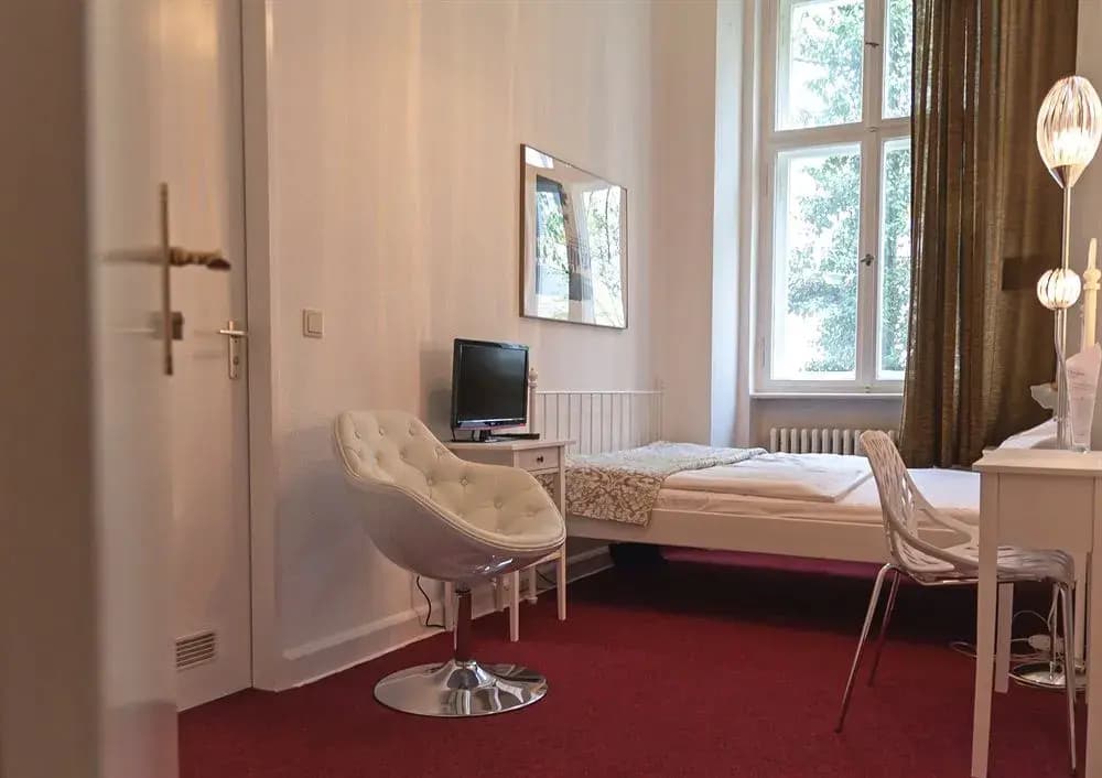 Dittberner Hotel Pension - photo 4