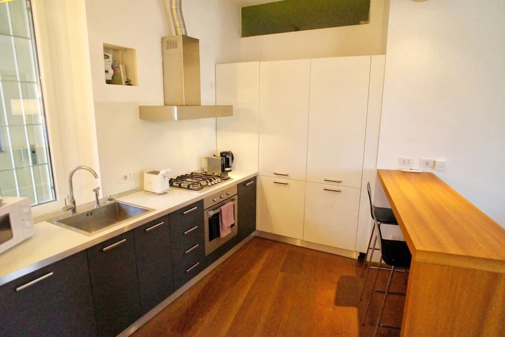 Milhouse Suites Sant'Ambrogio - photo 17