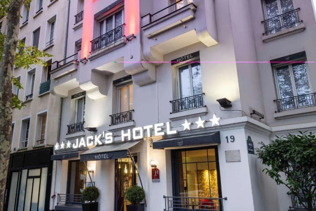Jack's Hotel - photo 26