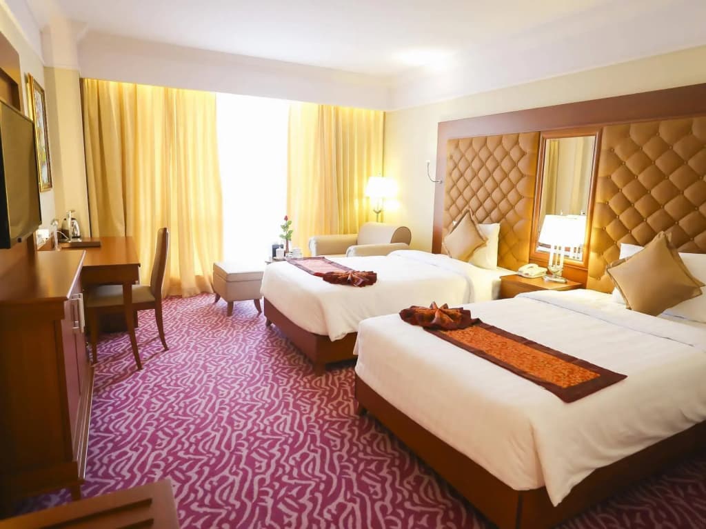 Army Hotel - photo 5