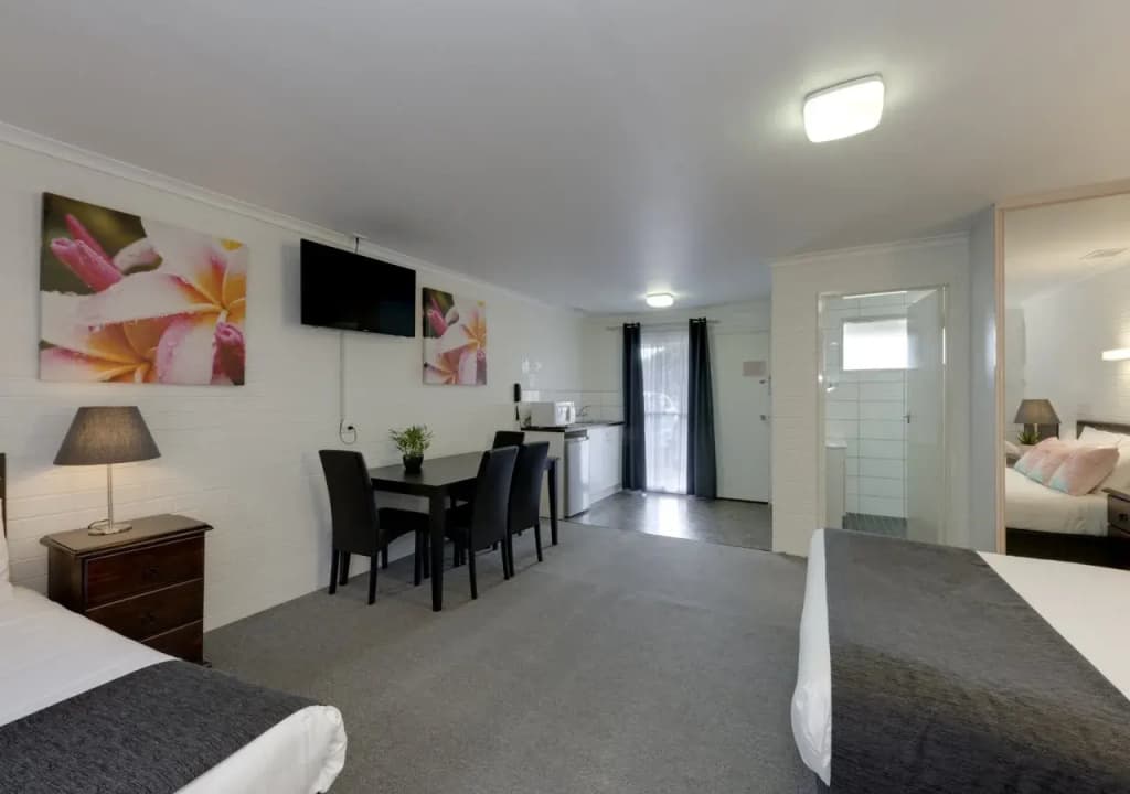 Frankston Motel - photo 5