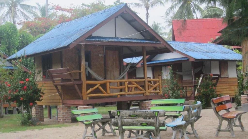 Pinks Bungalows - photo 7