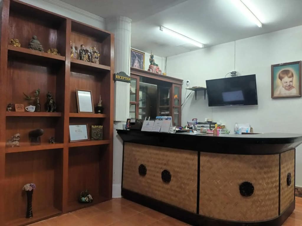 Patong Rose Guesthouse - photo 18
