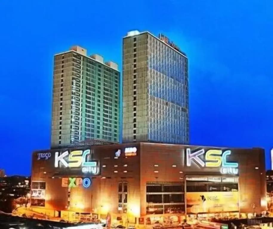 HomeStay in Johor - KSL SeaView - photo 1