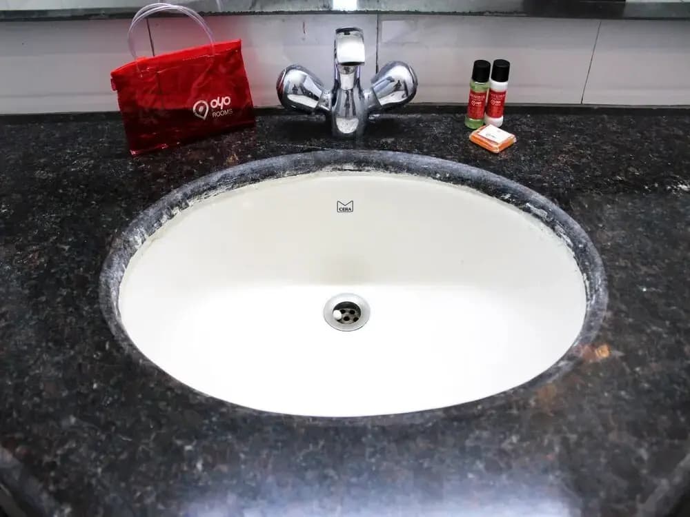 Oyo 2373 Hotel D Inn - photo 10