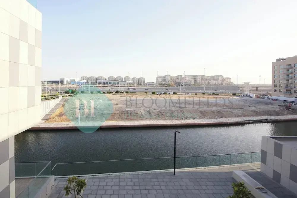 Bloomfields Luxury 2BR Duplex Raha Loft - photo 6
