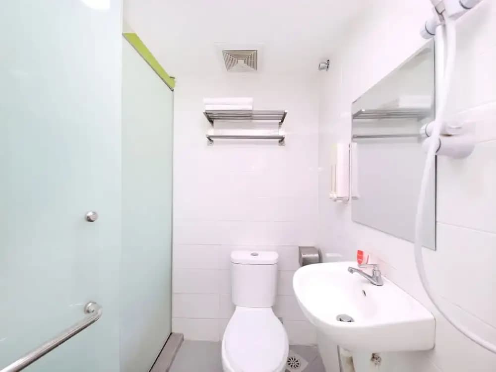 OYO 816 Hotel De Kiara - photo 10