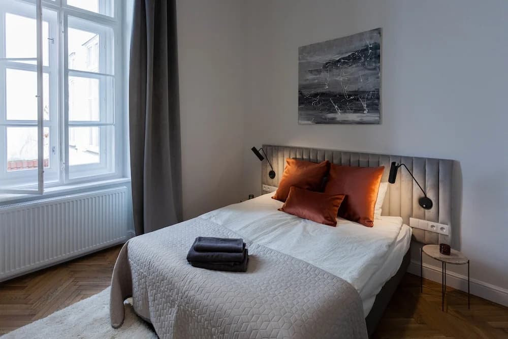 Luxury Central Apartment - photo 6
