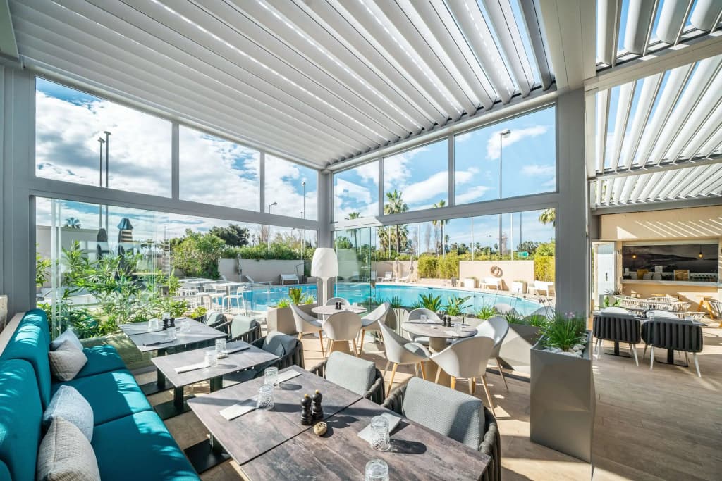 Radisson Hotel Nice Airport - photo 18