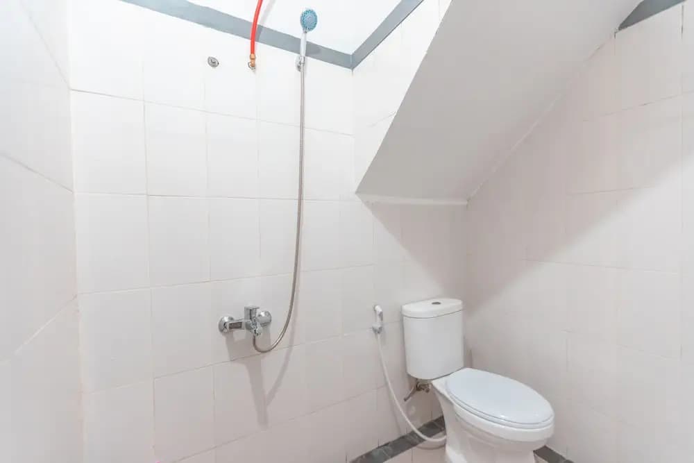 Oyo 2251 D'Sasya Syariah Residence 2 - photo 7