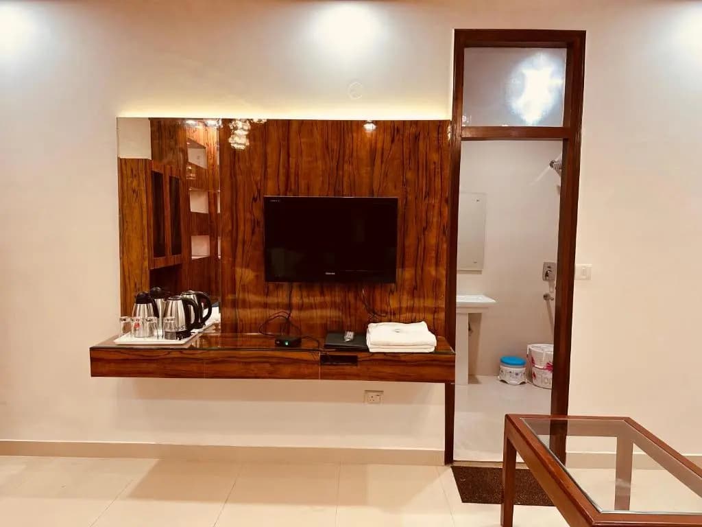 Hotel Baba Deluxe - photo 17