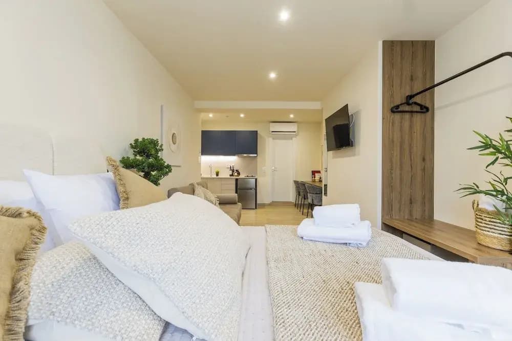 Raise Thiseio Stylish Living - photo 16