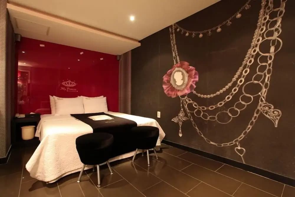 Fox Hotel - photo 3