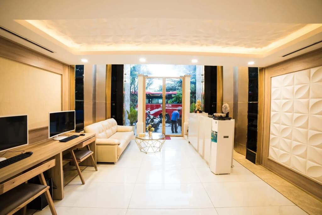 Ruby Hotel - photo 4