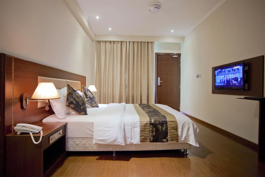 Kaani Beach Hotel - photo 3