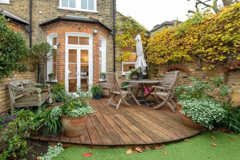 Gorgeous 4 Bedroom Family Home Next to Clapham Common - photo 19