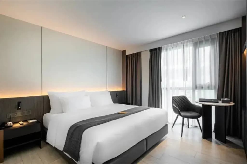 Cascade Hotel Bangkok - photo 5