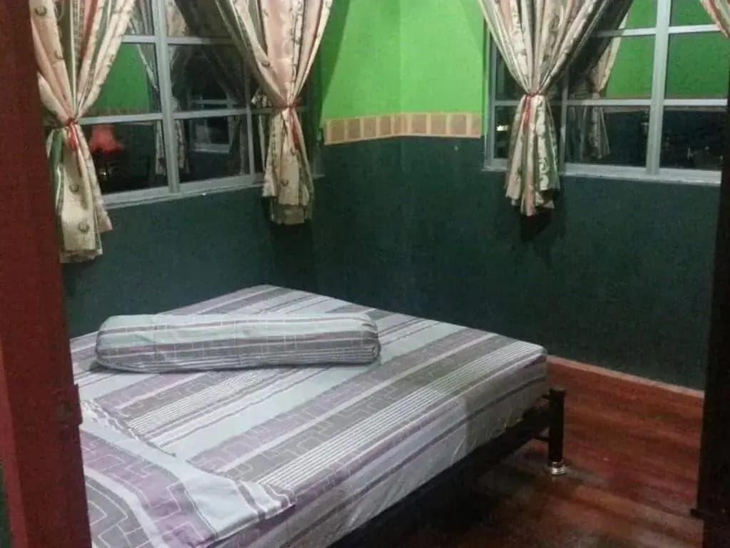 Tempasuk Homestay - photo 1