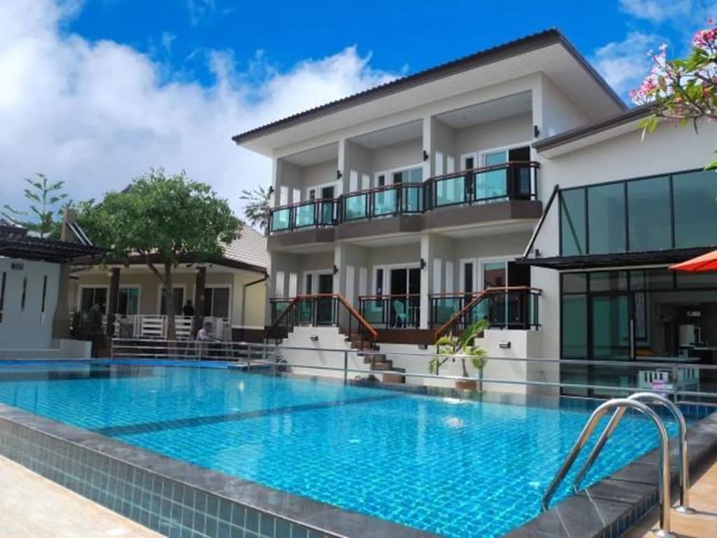 Bee Orchid Pool Villa - photo 10