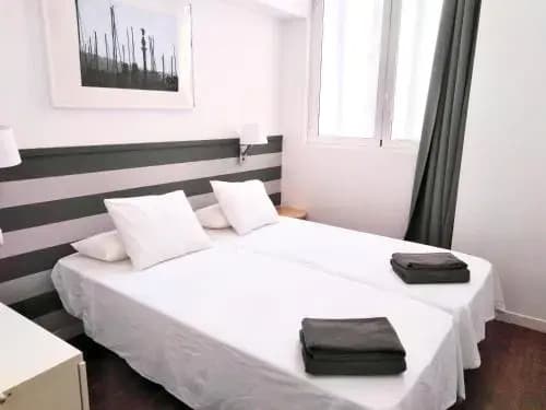 Stylish Modern Gracia Apartment 2A - photo 4