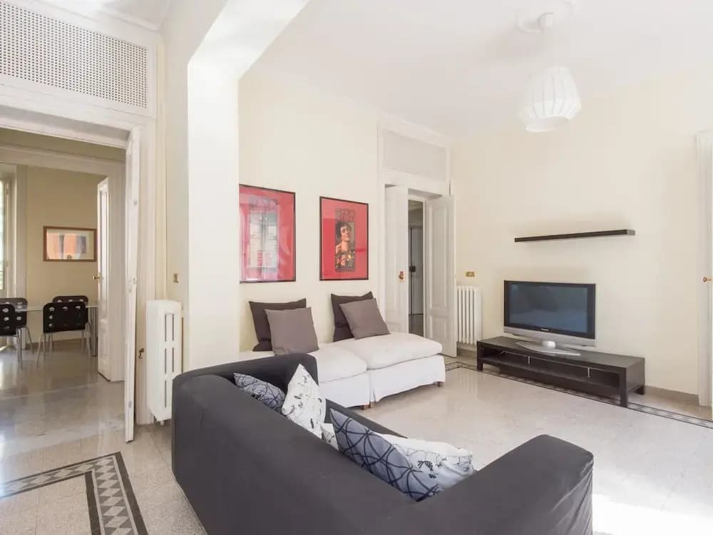 RSH Vatican Elegant Apartment - photo 23