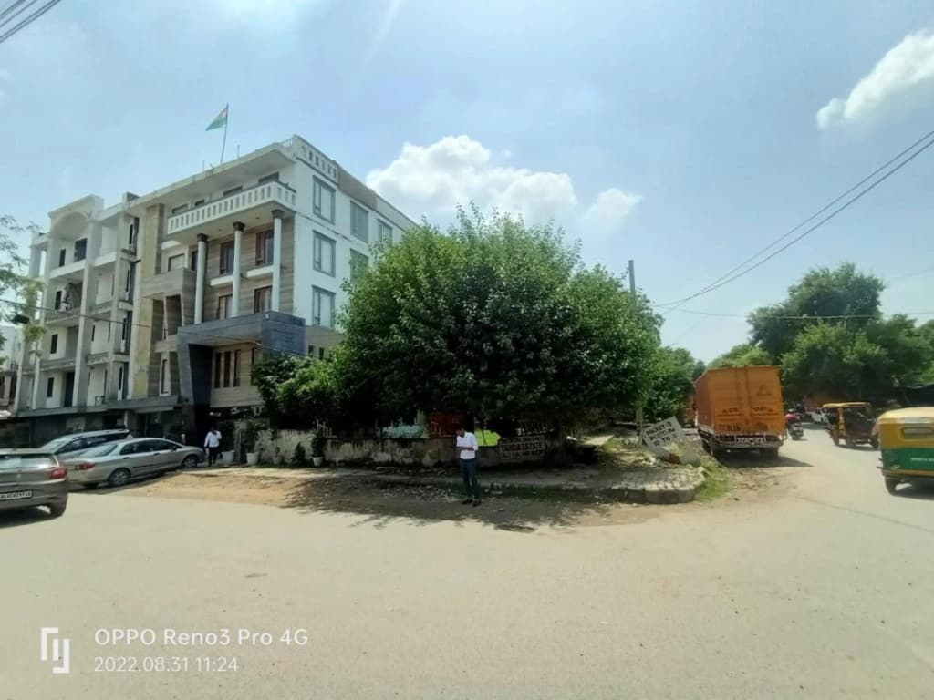 Phoenix Suites - photo 15