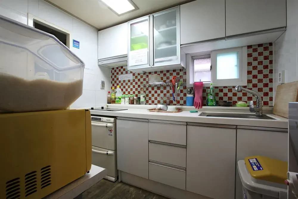 2 Residence - photo 13