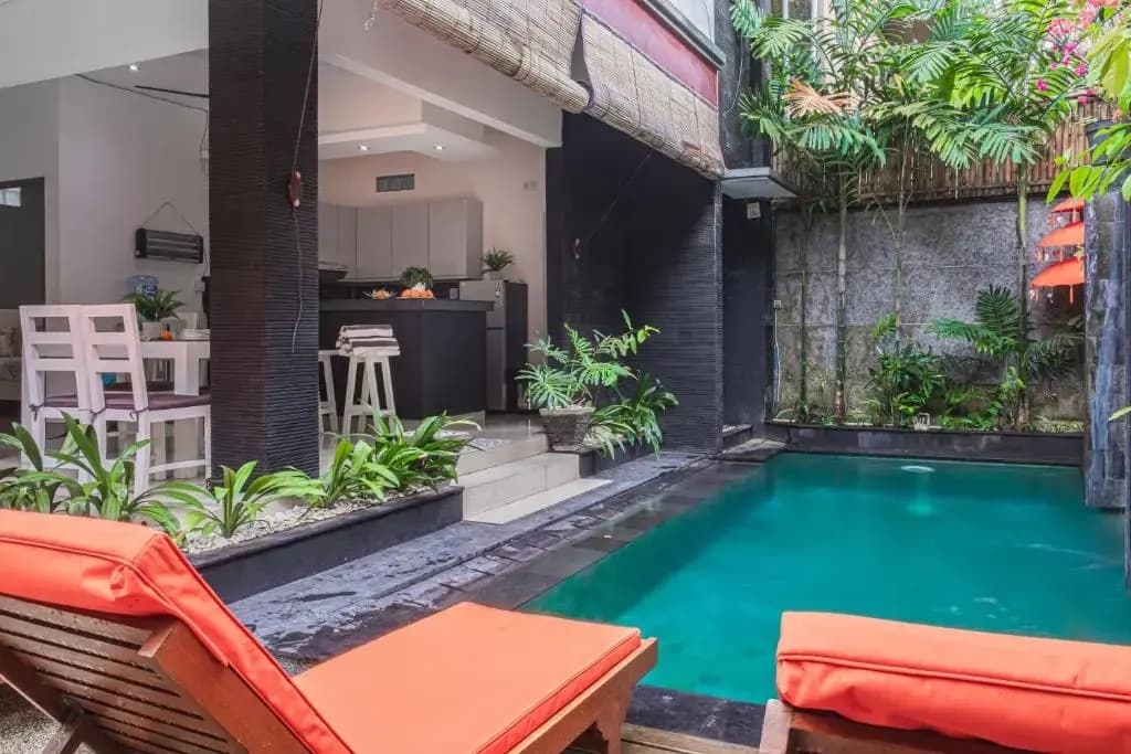 Villa Mali Legian - photo 9
