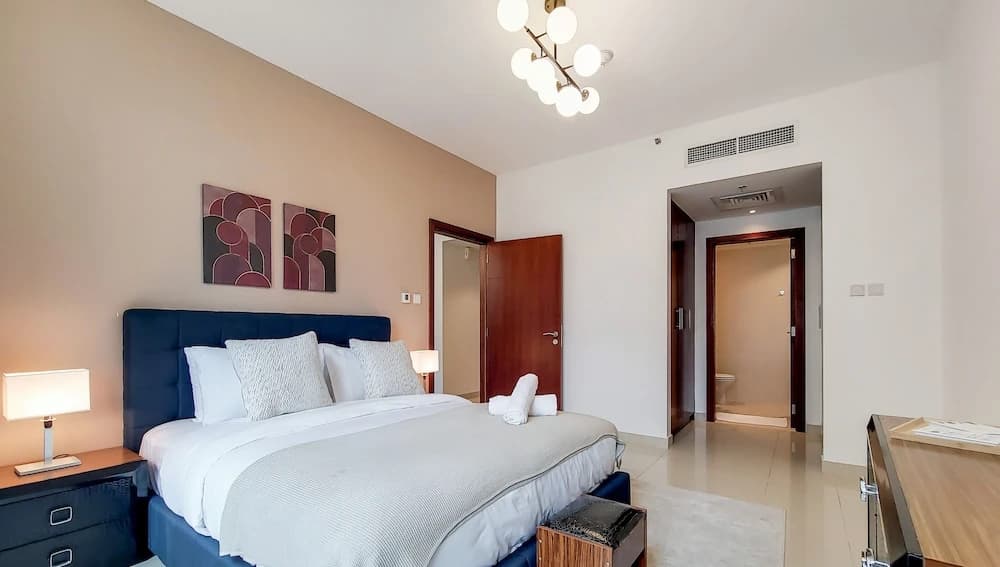 Manzil -Cozy 1BR Apt w/ Downtown Skyline Burj View - photo 5