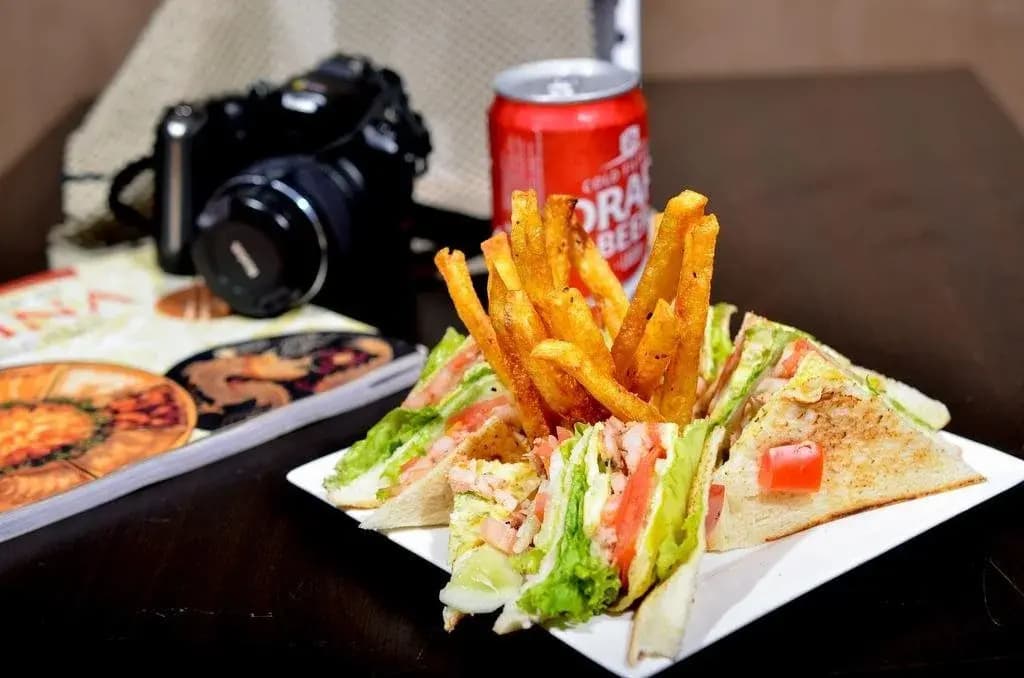 Peninsula Hotel - photo 9