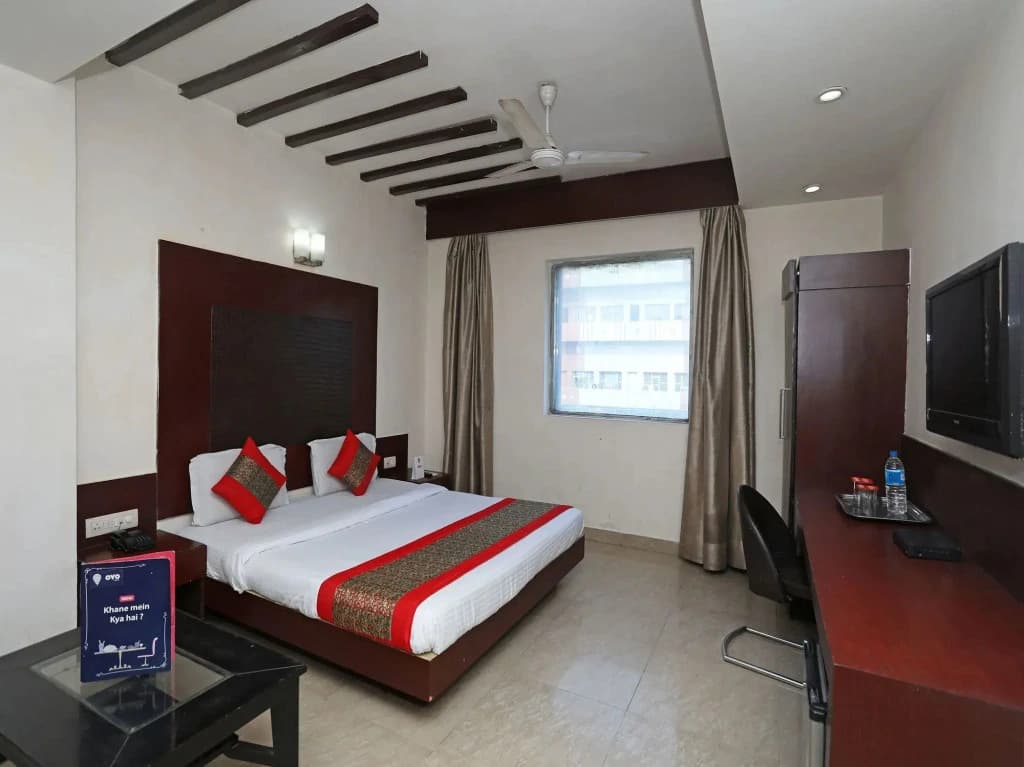 Hotel Aman Inn - photo 5