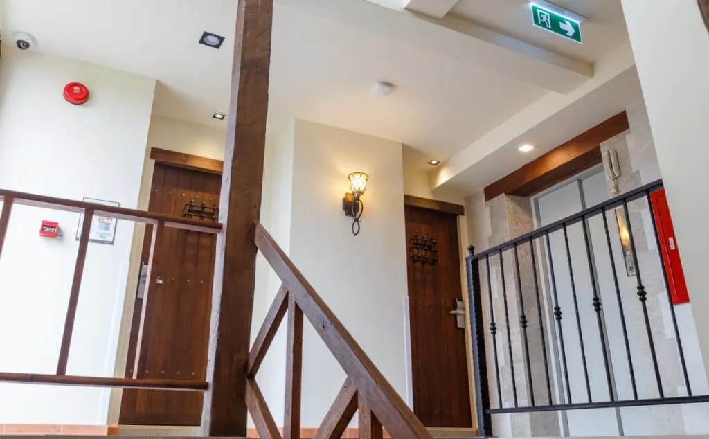 Le Charcoa Hotel - photo 19