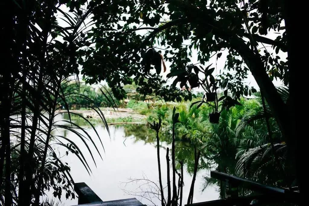 Lakeside Homestay - photo 8