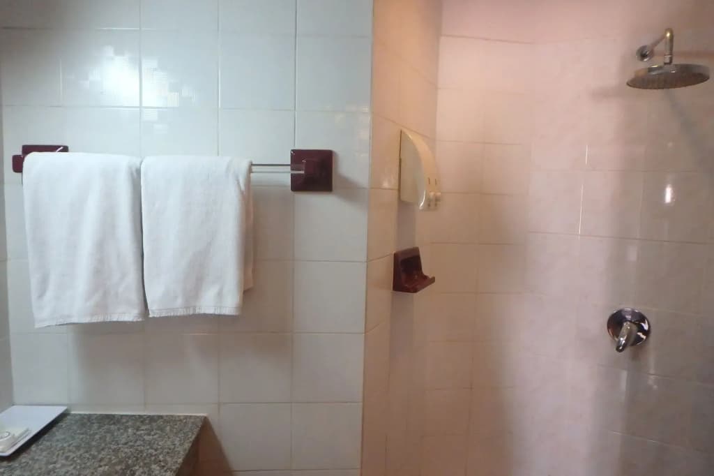 Karon Café Inn - photo 10