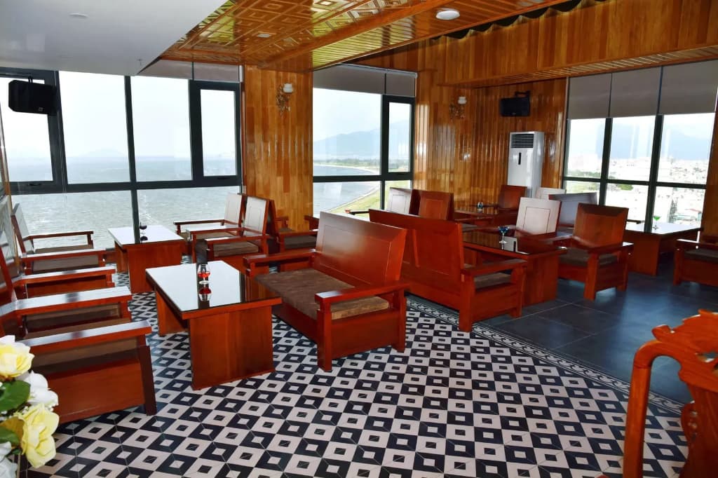 Ocean Star Da Nang Bay Hotel - photo 2