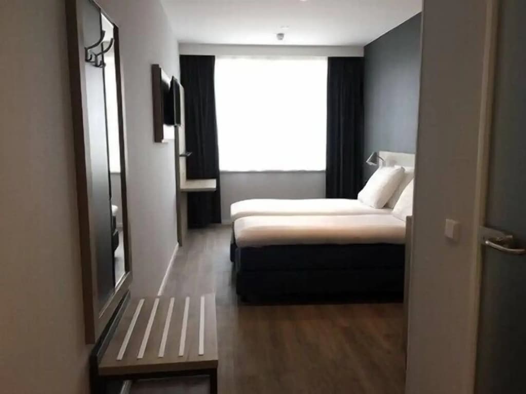 Joy Hotel - photo 4