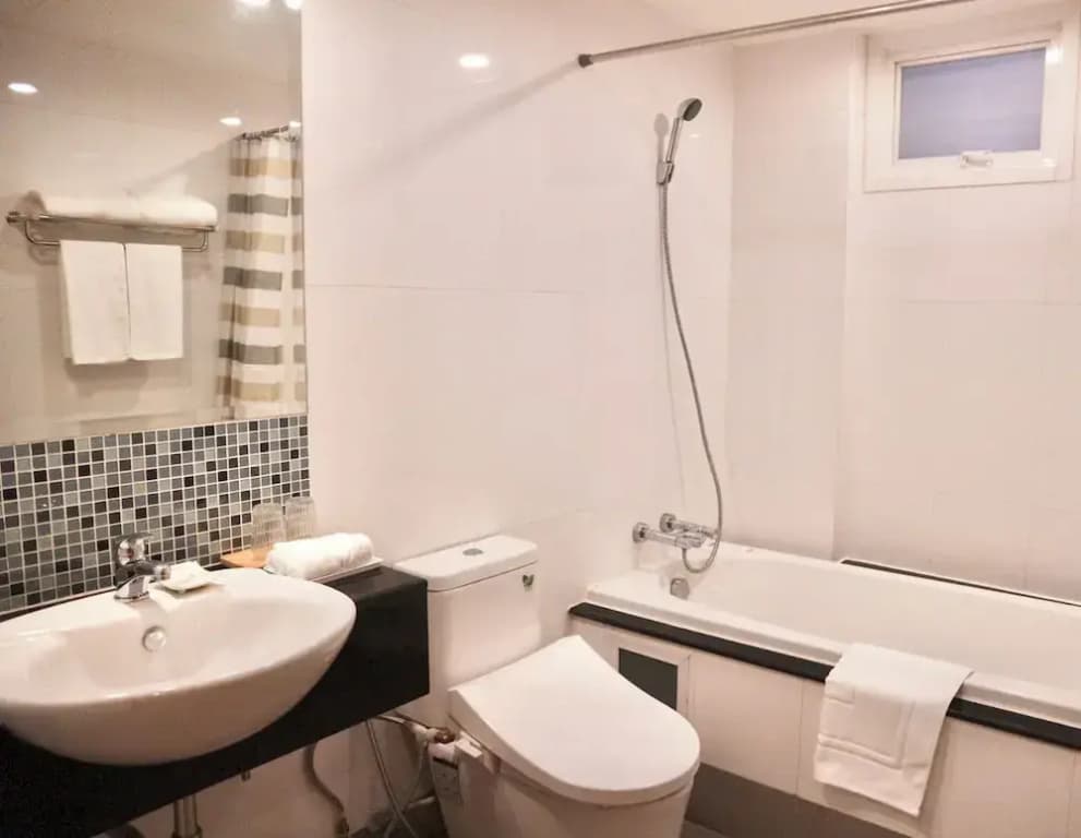 Icon Narindra Suites Hotel - photo 8