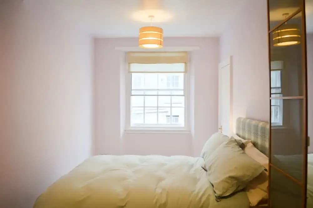 Bright 1 Bedroom Meadows Home - photo 4