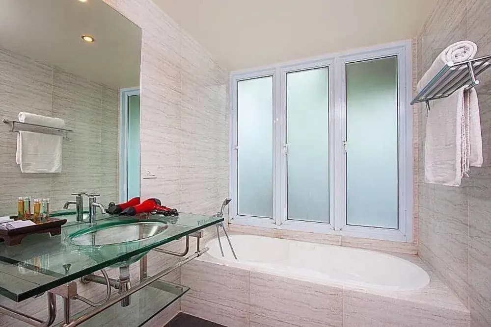 Moonscape Villa 205 - photo 8