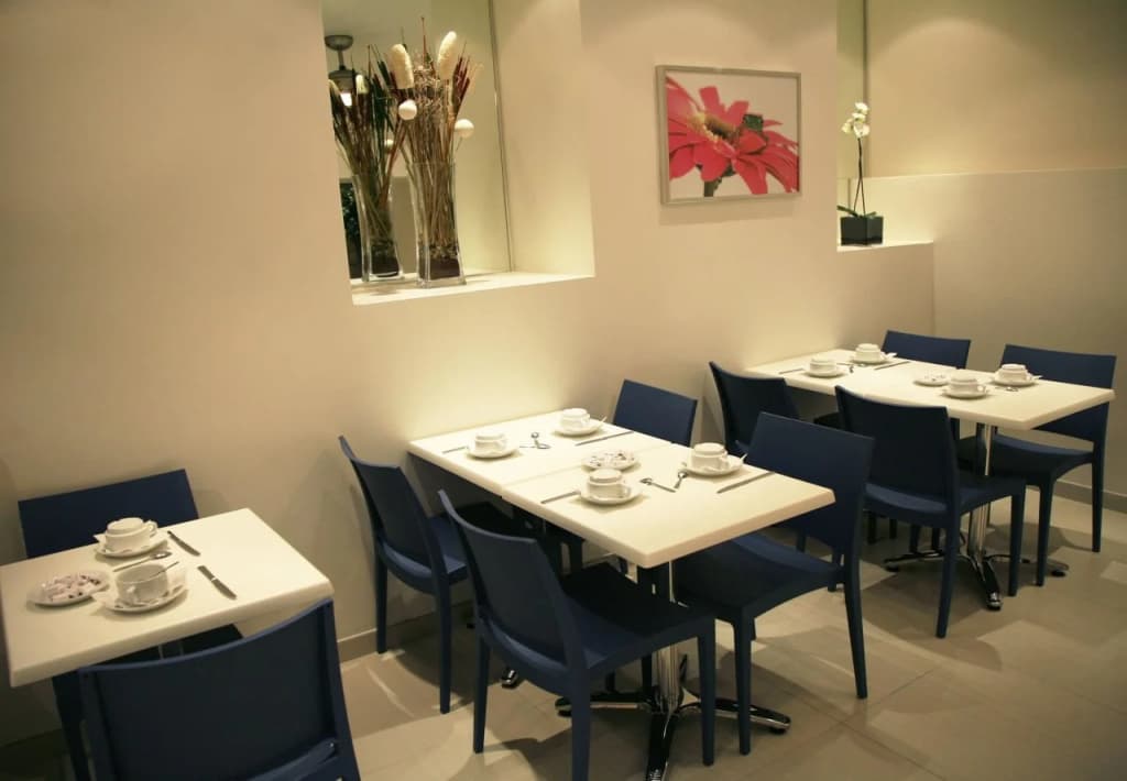 Nemours Hotel - photo 8