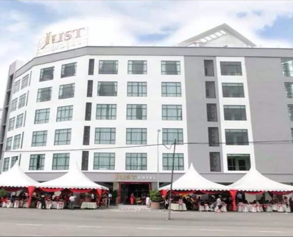 Just Hotel Batu Pahat - photo 1