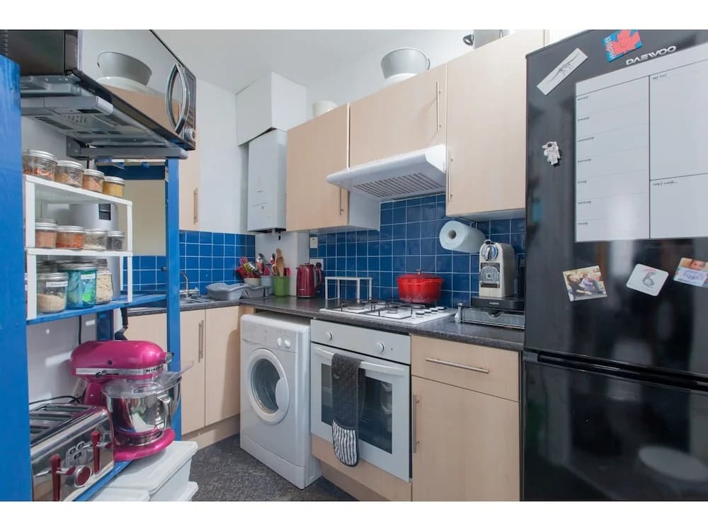 Stylish 1BR Tenement in City Centre for 4 - photo 10